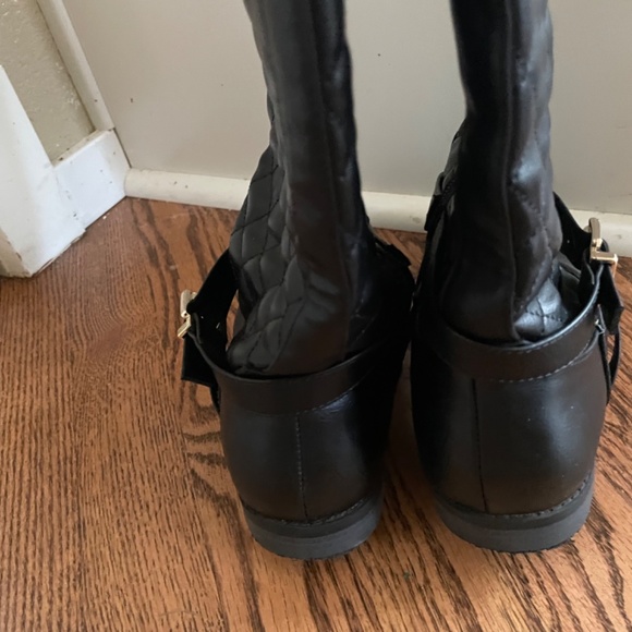 Girls Michael Kora Katy’s Black Quilted Riding Boots - Picture 6 of 7